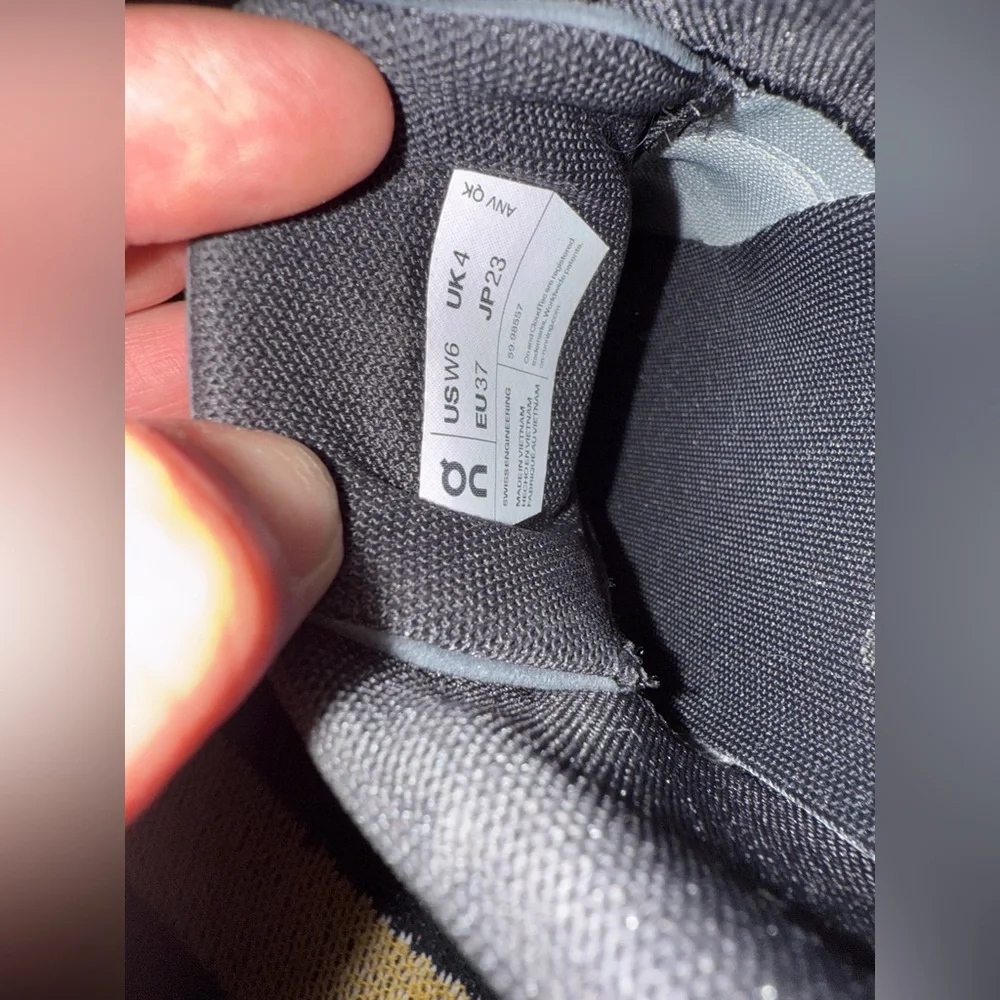 On Running Cloud Shoes 6 - Picture 4 of 4